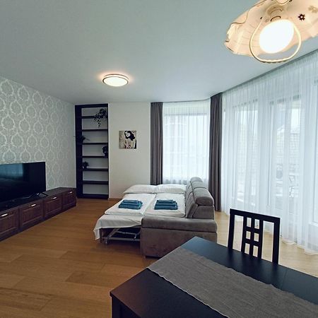 Sag Panorama City Apartment 3 Rooms Free Parking Free Wifi Bratysława Zewnętrze zdjęcie