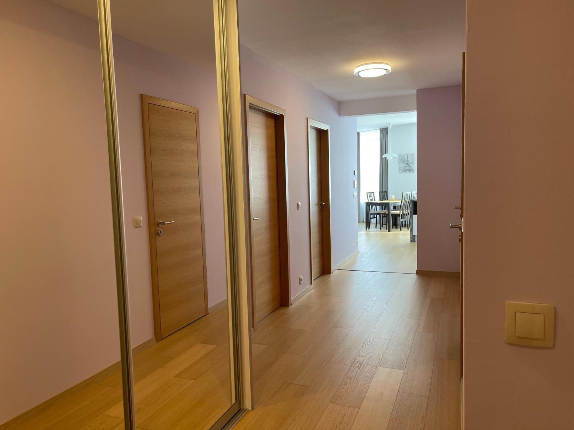Sag Panorama City Apartment 3 Rooms Free Parking Free Wifi Bratysława Zewnętrze zdjęcie